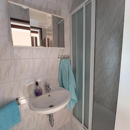 Marto Guest house *