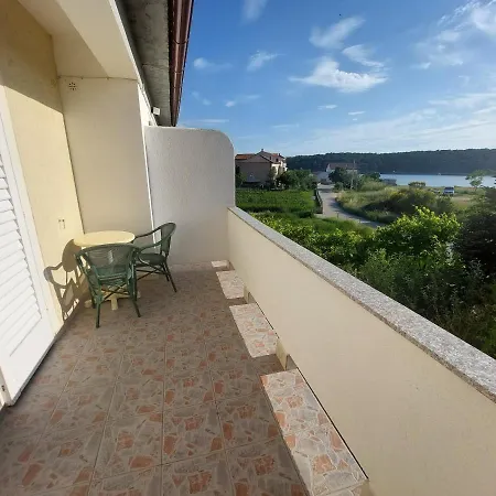 Guest house Marto *